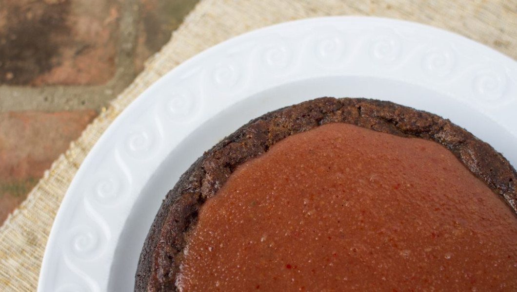 Torta de queso con gelée de guayaba y ají dulce del Maestro Ajicero Torta de queso con gelée de guayaba y ají dulce del Maestro Ajicero
