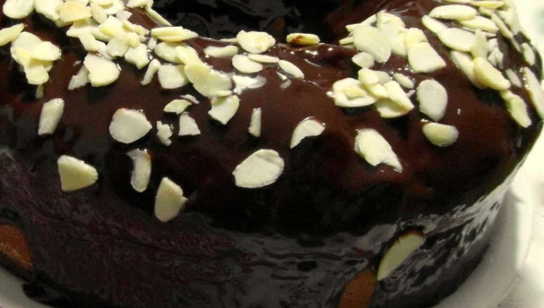 Torta de chocolate y almendras de Cinzia Procopio Torta de chocolate y almendras de Cinzia Procopio