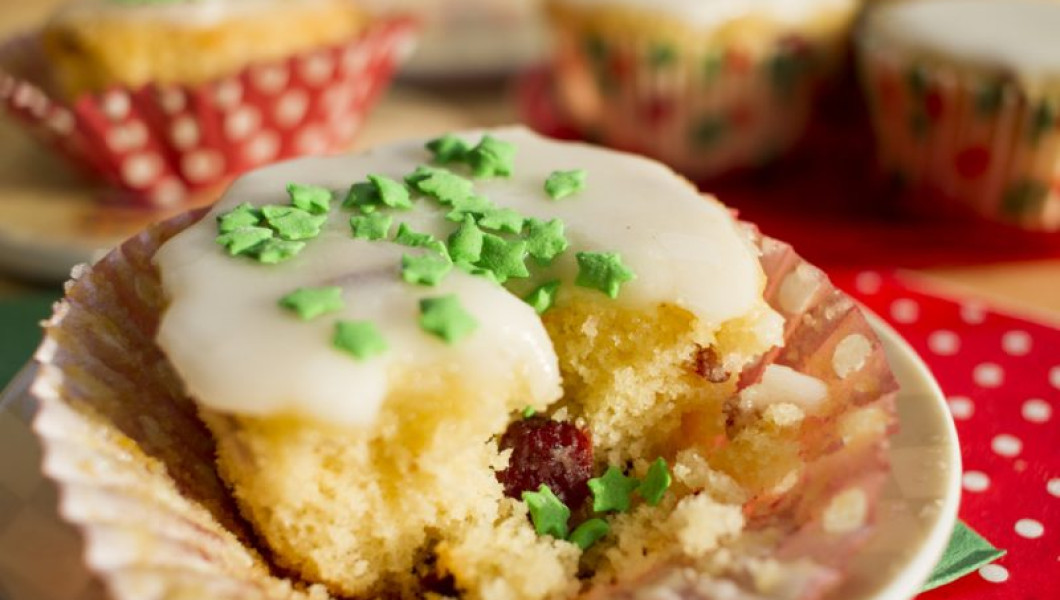 Torta de naranja y arándanos: una delicia para Navidad Torta de naranja y arándanos: una delicia para Navidad