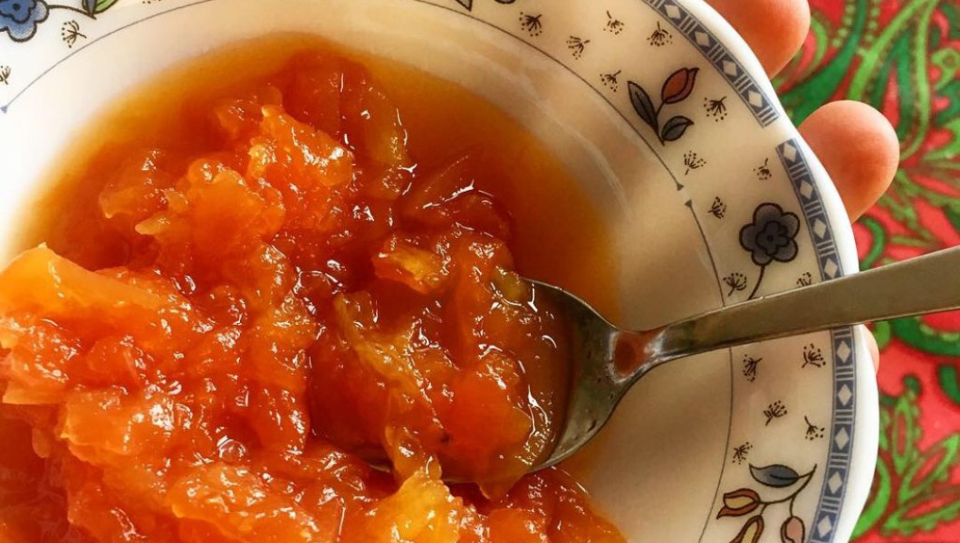 Dulce de lechosa y piña, de María Carolina Izquiel Dulce de lechosa y piña, de María Carolina Izquiel